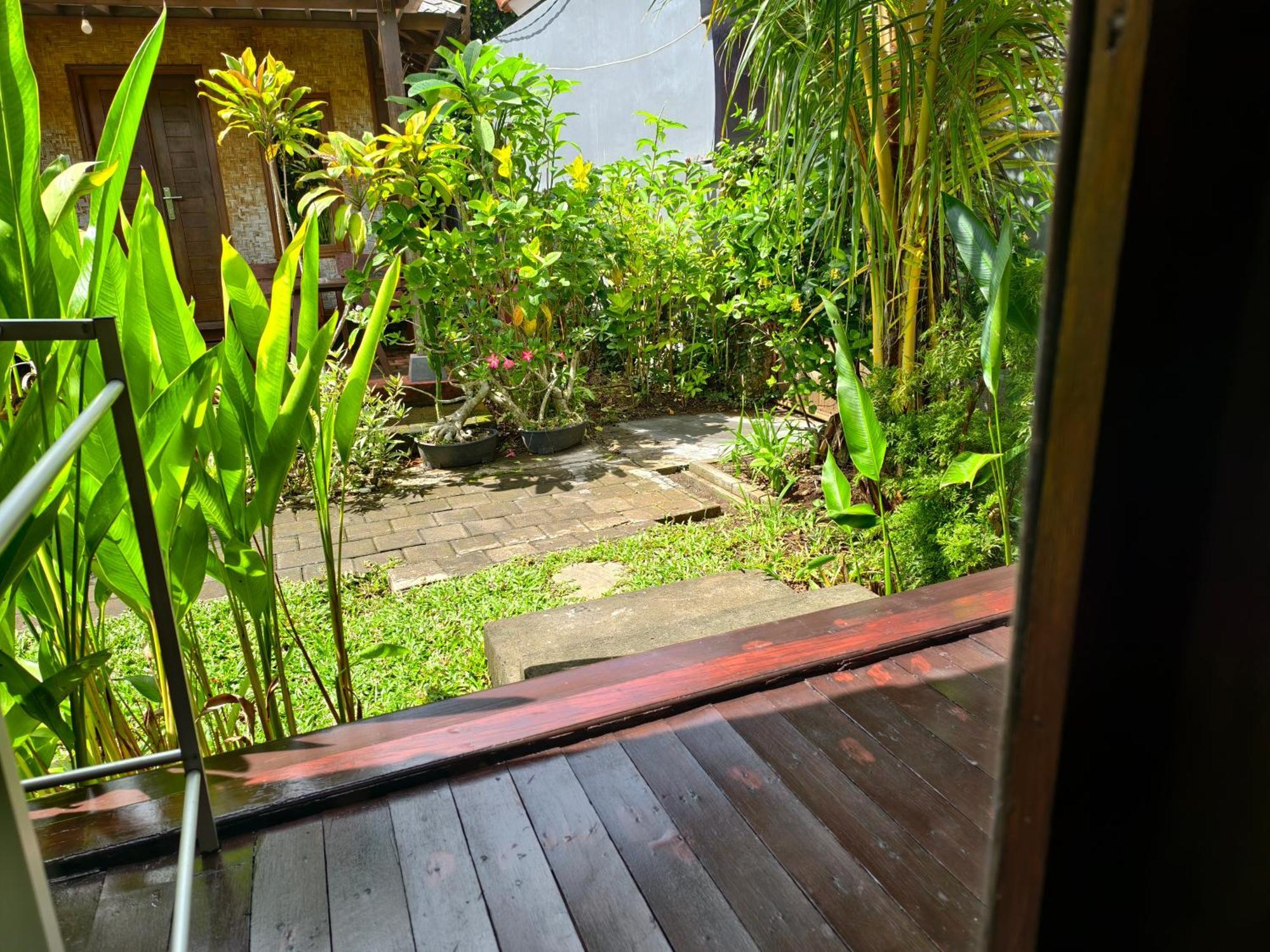Timbis Homestay Bali Nusa Dua  Extérieur photo
